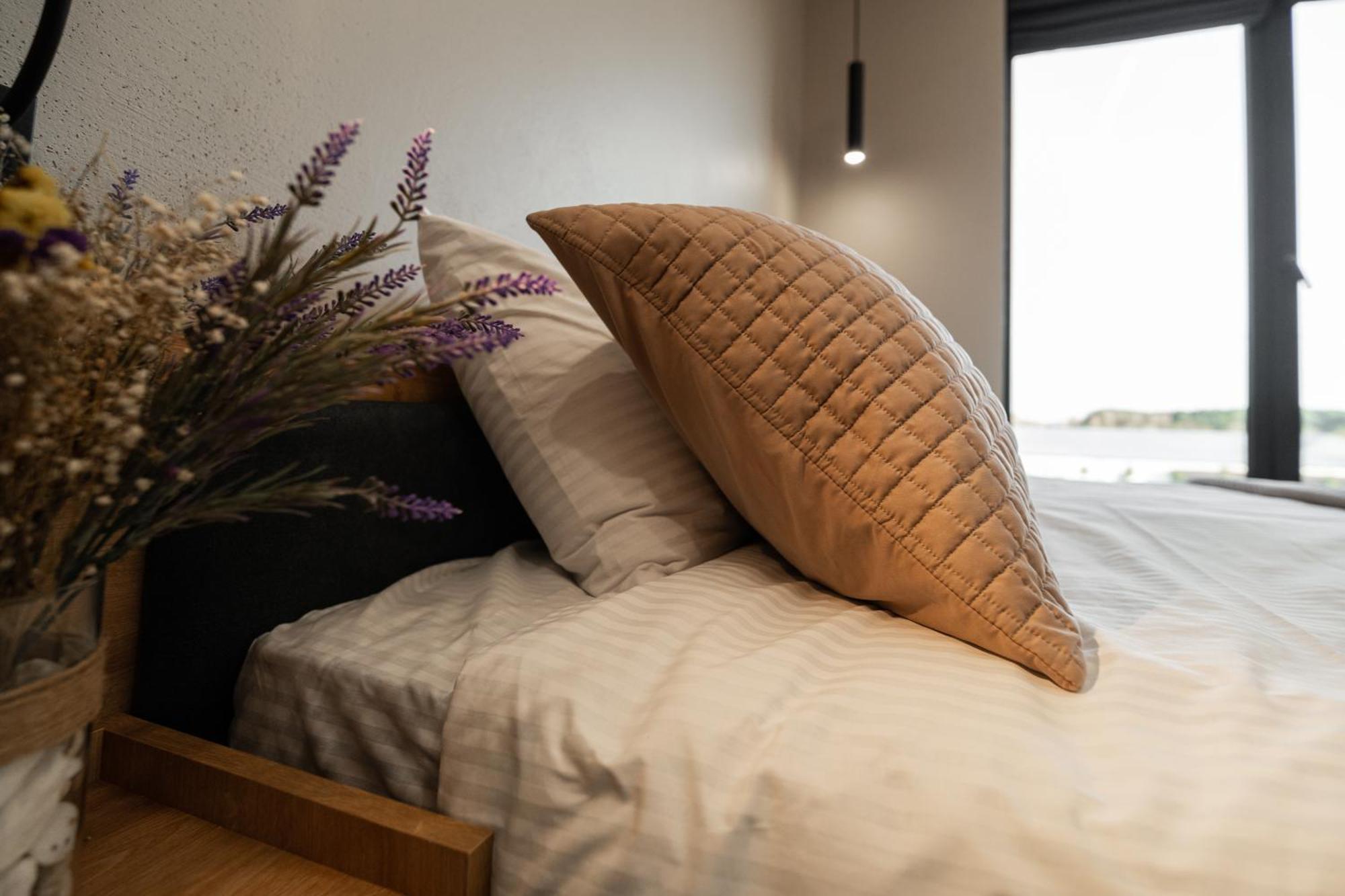Hotel Miramar Smart Room Kovelʼ Екстериор снимка