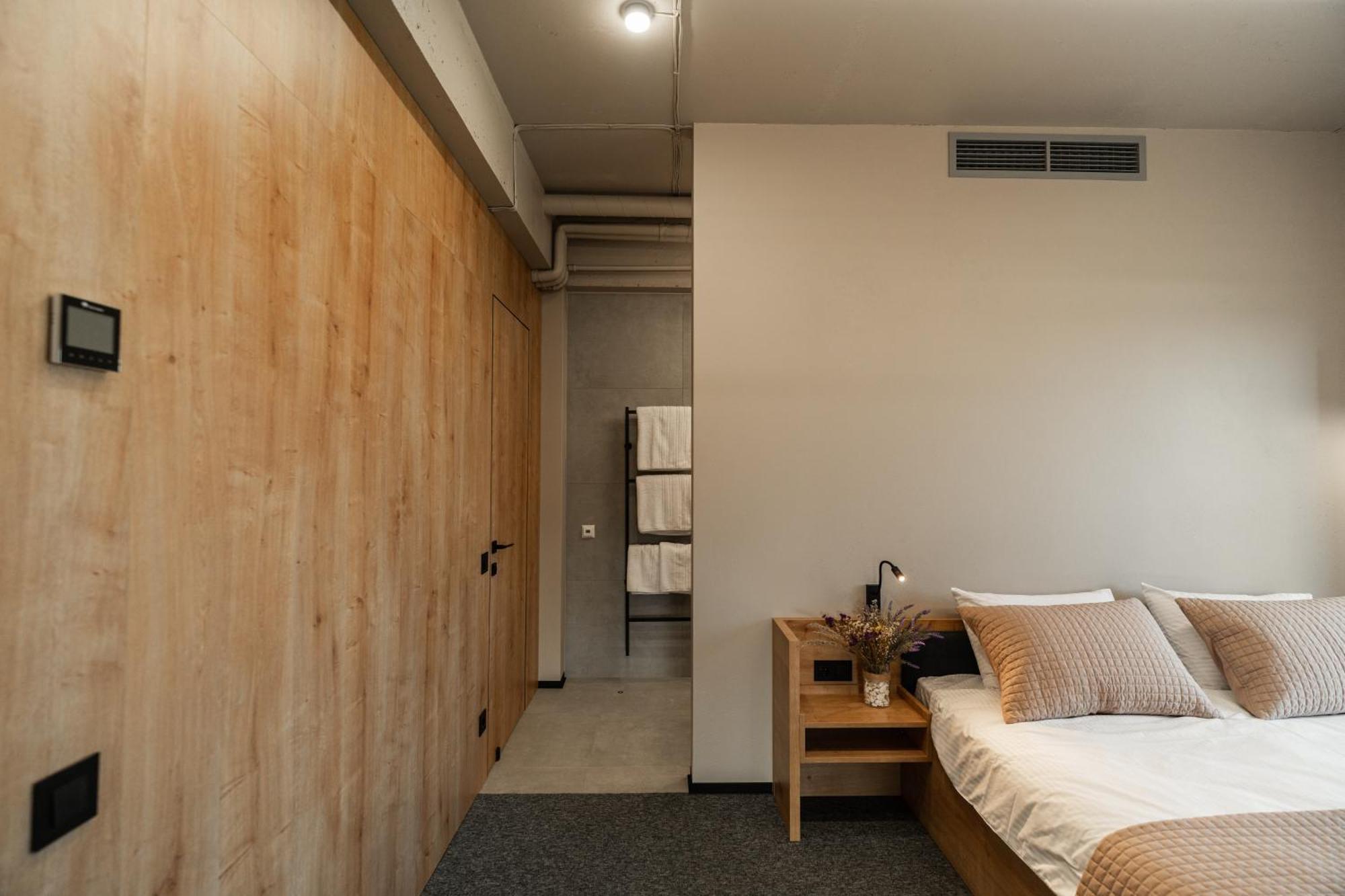 Hotel Miramar Smart Room Kovelʼ Екстериор снимка
