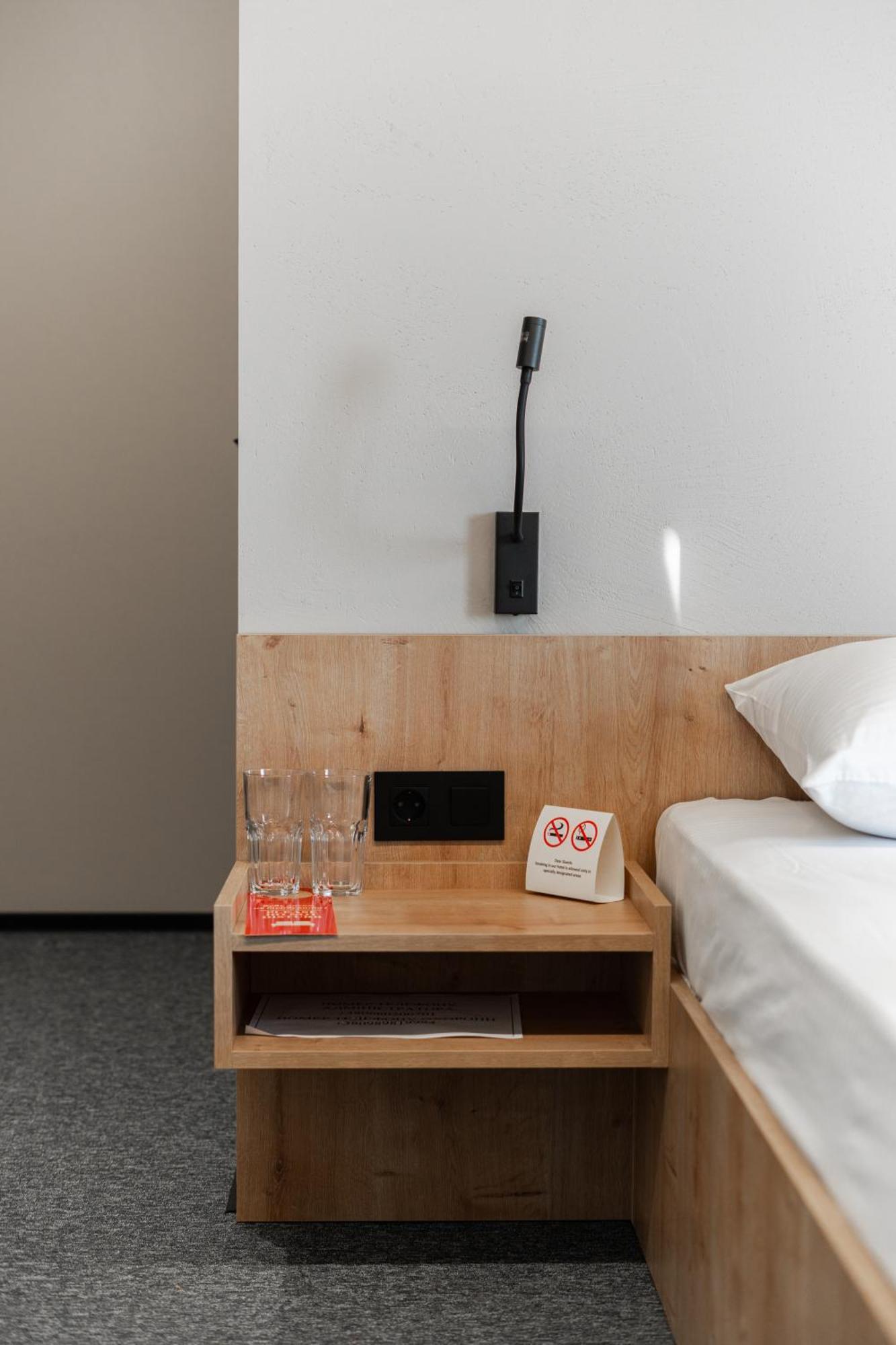 Hotel Miramar Smart Room Kovelʼ Екстериор снимка